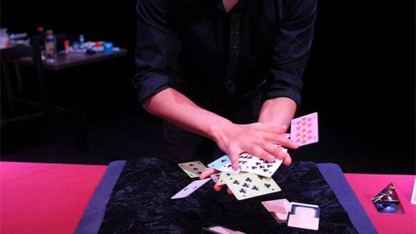 52 Shades of Red (Gimmicks included) Version 3 by Shin Lim - Image 2