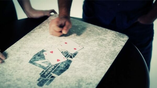 Oracle Card Trick by Titanas DVD - Image 5