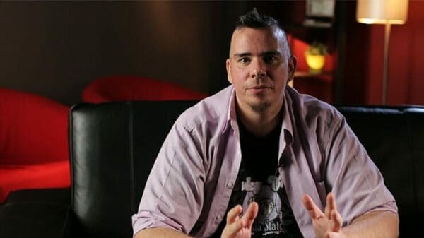 Oracle Card Trick by Titanas DVD - Image 4