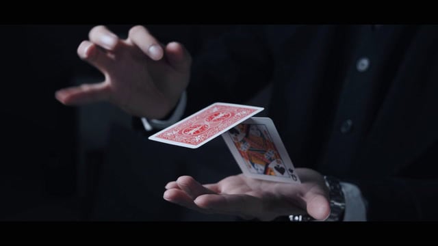 Reel Sharp – Fishing Reel Magic Trick