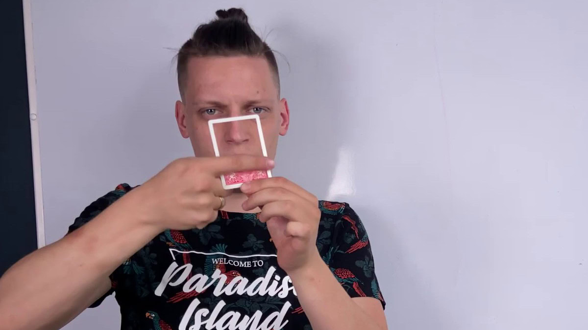 Romano Vanish — the hollow card frame held by the performer